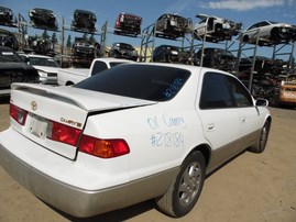 2001 TOYOTA CAMRY CE WHITE 2.2L AT Z18184